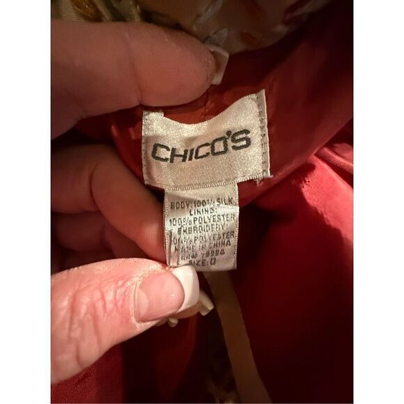 Chico’s 100% Silk 3-Button Embroidered Blazer Size S - Picture 11 of 12